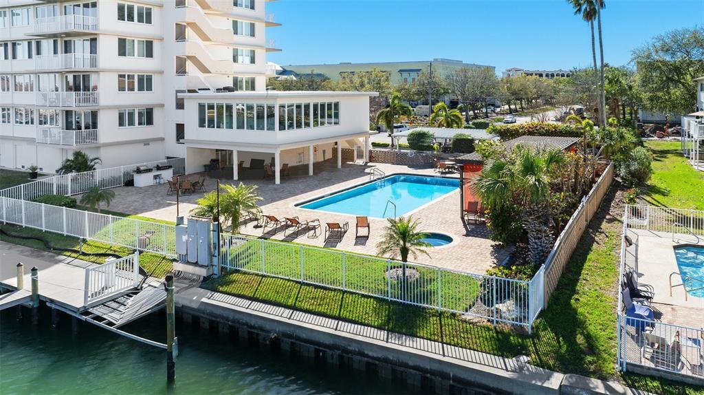 Foto principal - 223 Island Way
