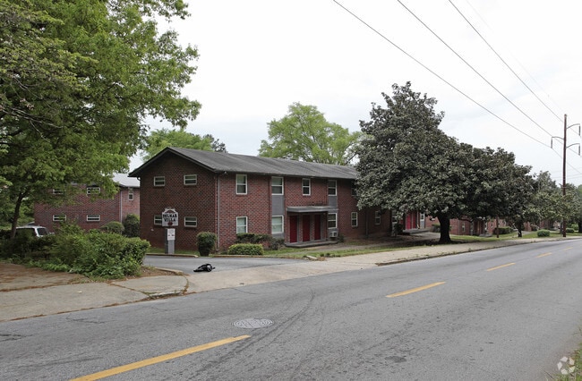 Building Photo - Promenade at 2980