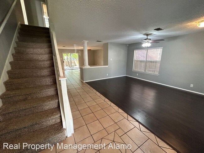 Building Photo - 3 br, 2.5 bath House - 11154 Cedar Park