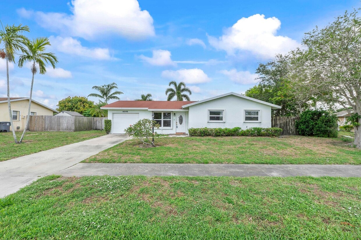 Primary Photo - 8095 E St John Ave