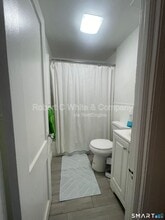 Building Photo - 355 Greenwich Ave