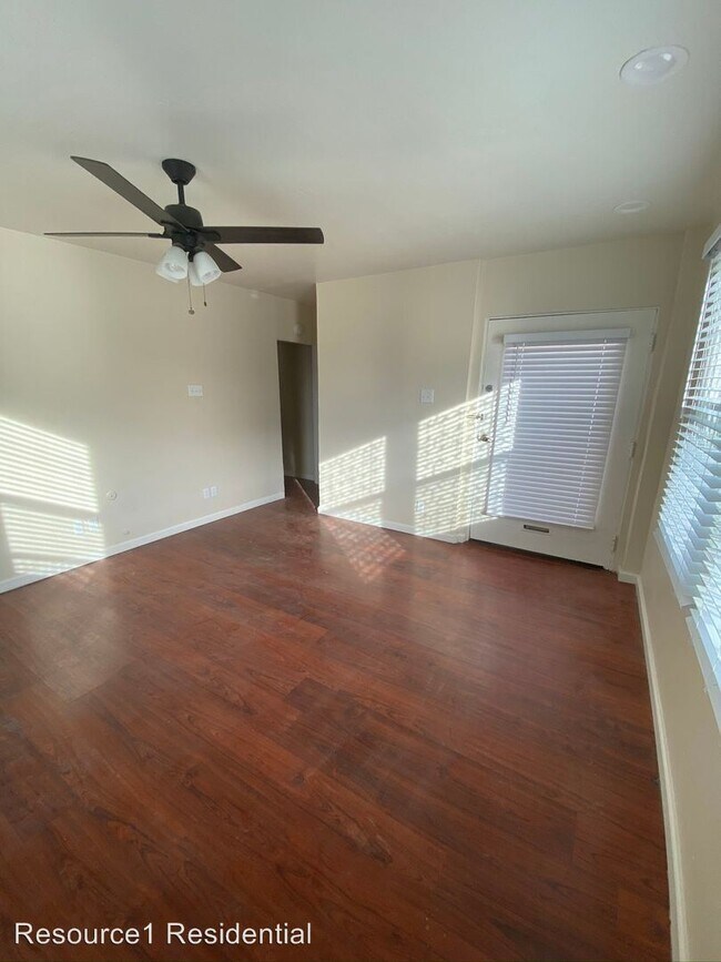 Foto del edificio - 1 br, 1 bath Apartment - 2052 4th Ave.