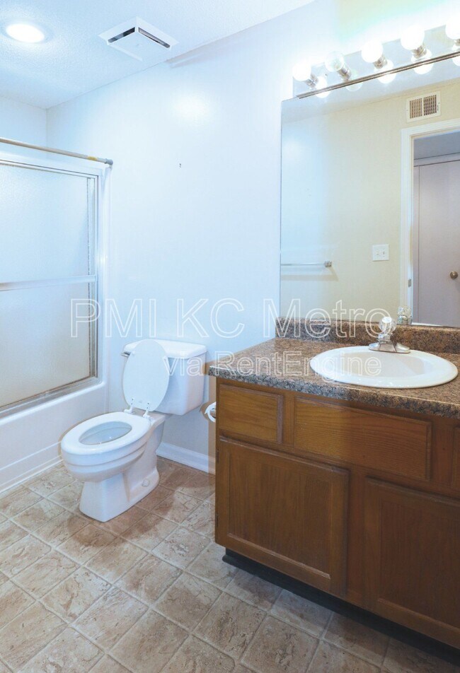 Foto del edificio - 11224 Nieman Rd