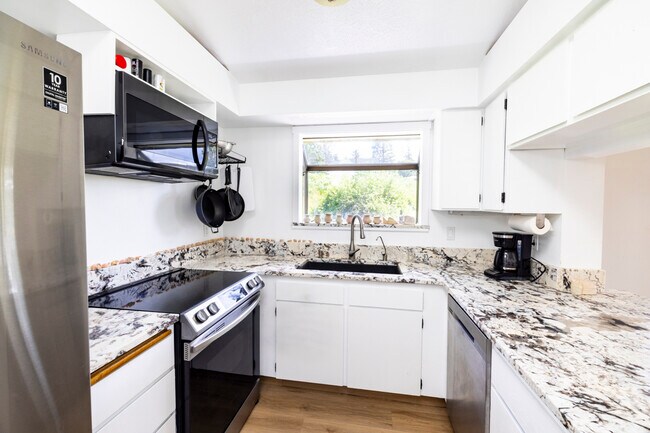Foto del edificio - 2523 N Nettleton St
