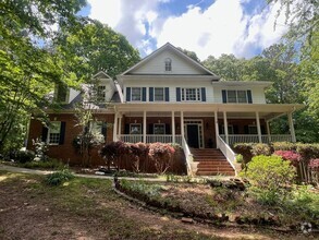 Building Photo - 1170 Knob Creek Dr