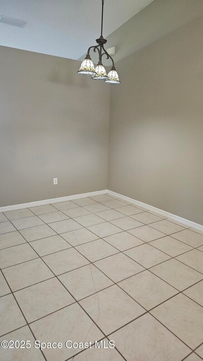 Foto del edificio - 1263 Dallam Ave NW