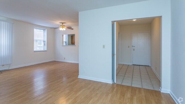 Bon Air Apartments - Cleveland Heights, OH | Apartments.com