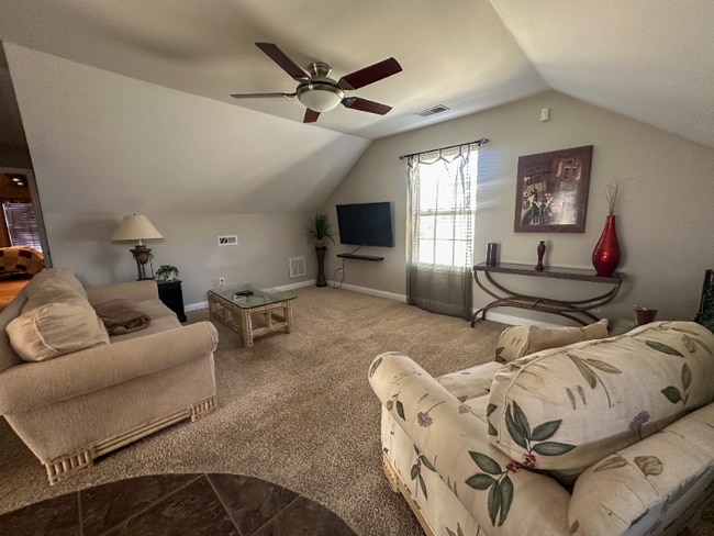 Photo - 288 38th Ave N Apartment