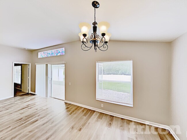 Foto del edificio - 12932 Early Run Ln