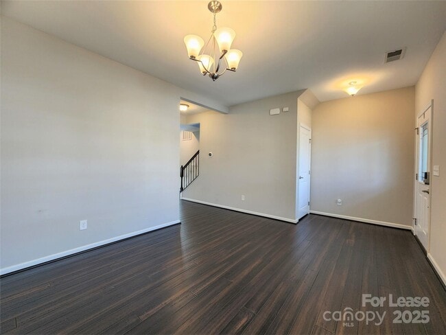 Building Photo - 1295 Farm Branch Dr SW