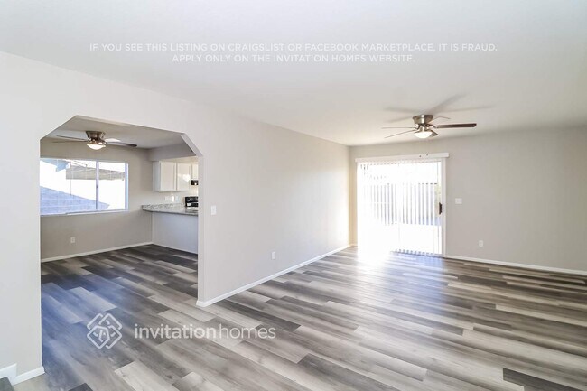Building Photo - 8509 W Golden Ln