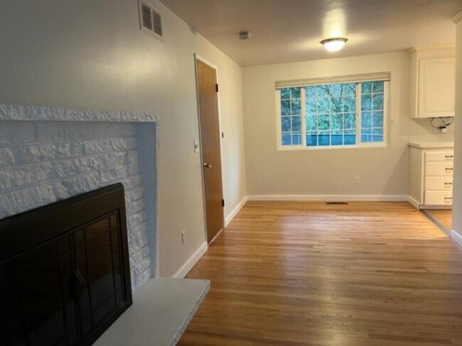 Foto del edificio - 15114 SE 18th St