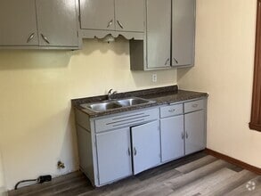 Building Photo - 5362 N 58th St