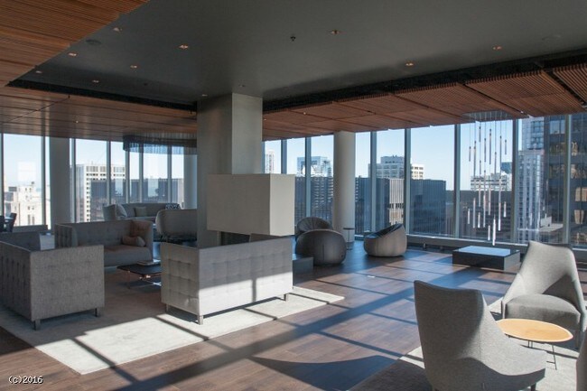 Foto del edificio - 205 N Garland Ct