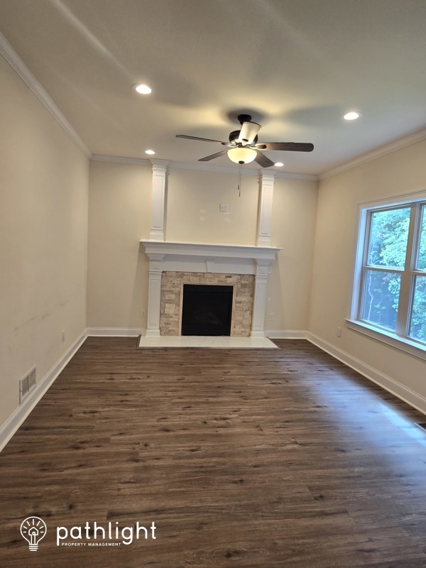 Building Photo - 4605 Creekside Cove