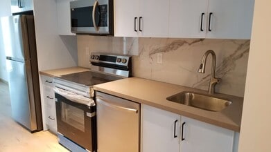 Building Photo - 3429 Sheppard Av E