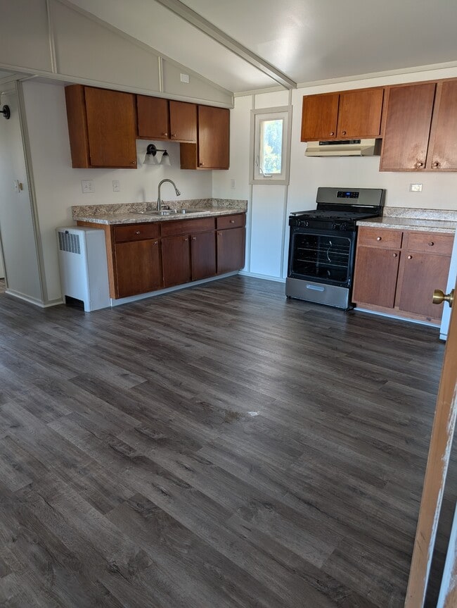 Building Photo - 945 Woodward Ave