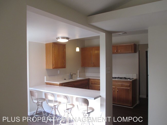 Building Photo - 3 br, 2 bath House - 1100 North Gardenia