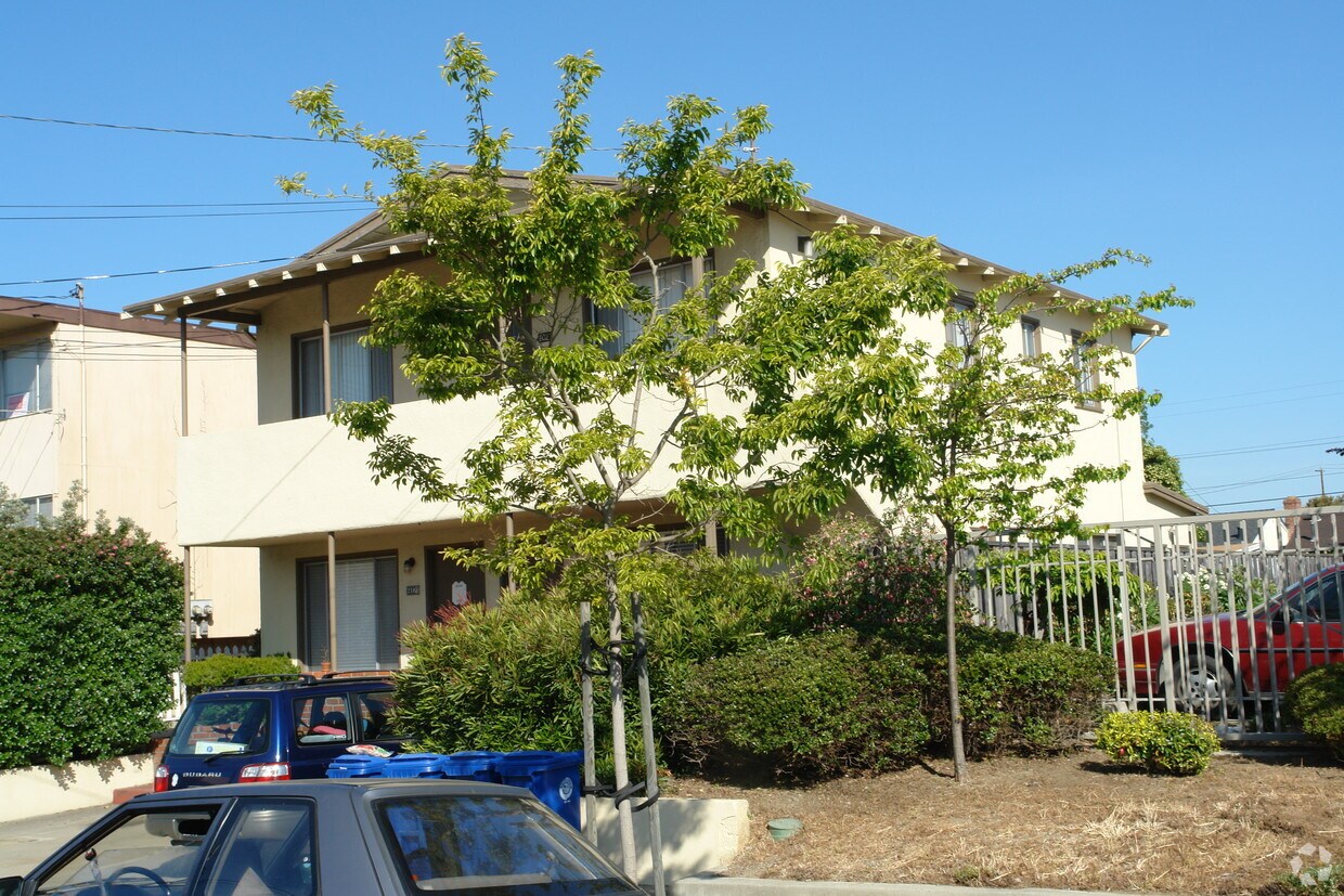 Foto del edificio - 6021-6027 El Dorado St