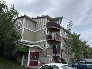 Building Photo - 6109 DeBarr Rd