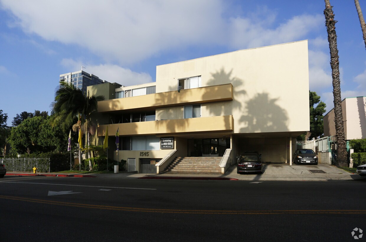 Edificio - Bronson Towers