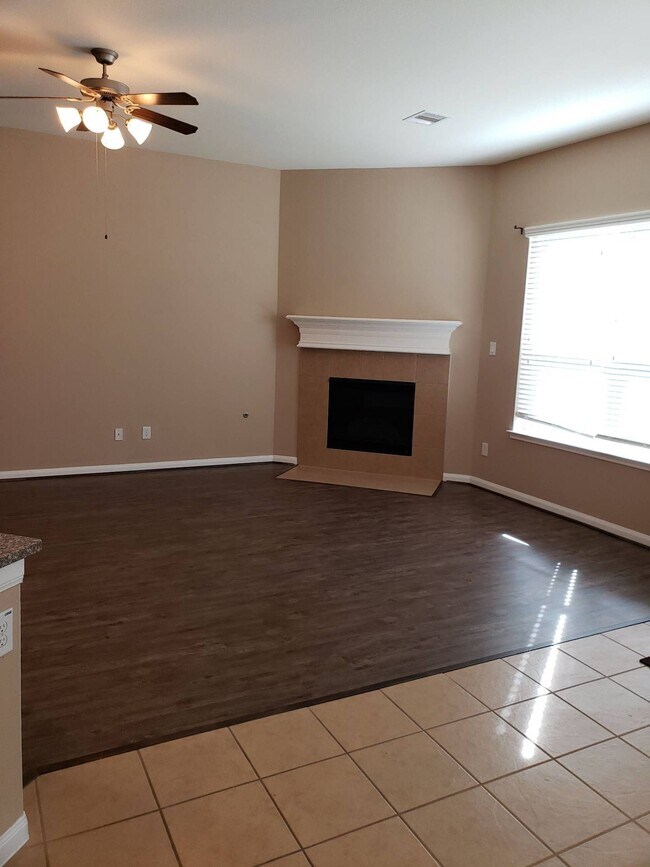 Foto del edificio - 26707 Gladestone Ridge Ct