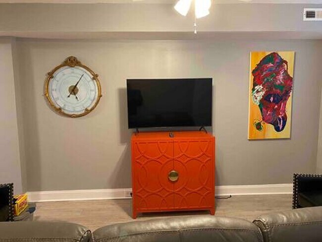 Living Room 2 - 1103 Scott St