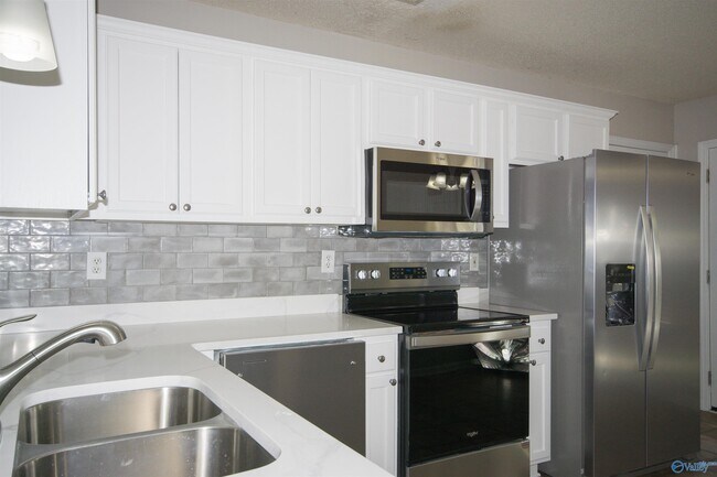 Foto del edificio - 109 Sandy Hollow Dr NW