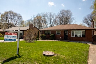Building Photo - 179 Burnside Dr