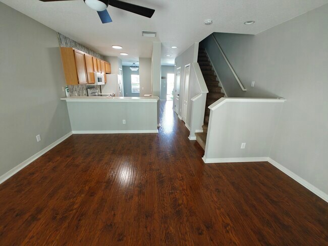 Foto del edificio - 5864 Fishhawk Ridge Dr