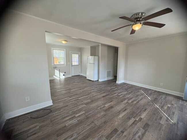 Foto del edificio - 2212 Grace Ave