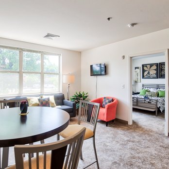 Living Room - 475 Garner Ct