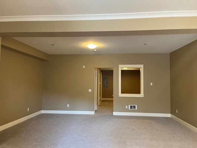Foto del edificio - 2070 NW Talus Dr