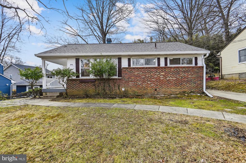 1713 Crawford Dr, Rockville, MD 20851 House Rental in Rockville, MD
