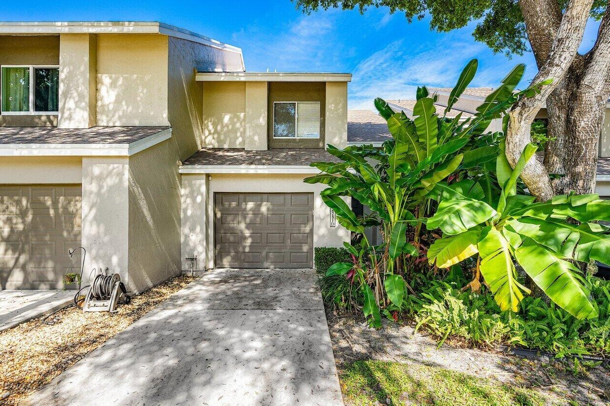 Primary Photo - 6751 Boca Pines Trail