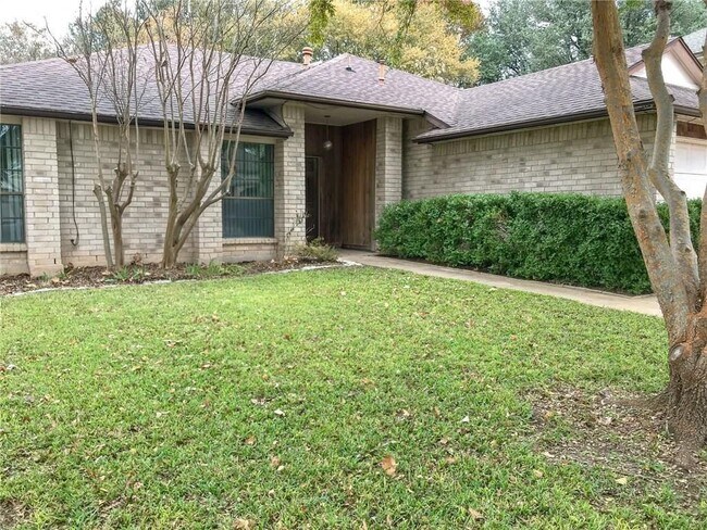 Foto del edificio - 16507 Lone Wolf Dr