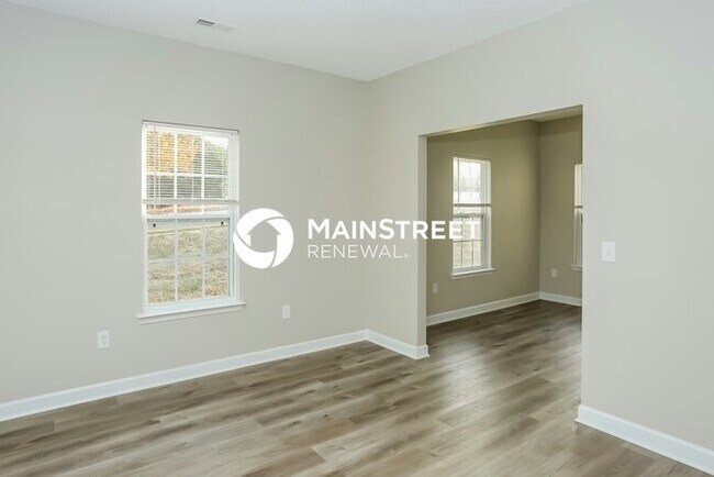 Foto del edificio - 3 Bedroom Pet-Friendly Home in Concord, NC with Main Street Renewal