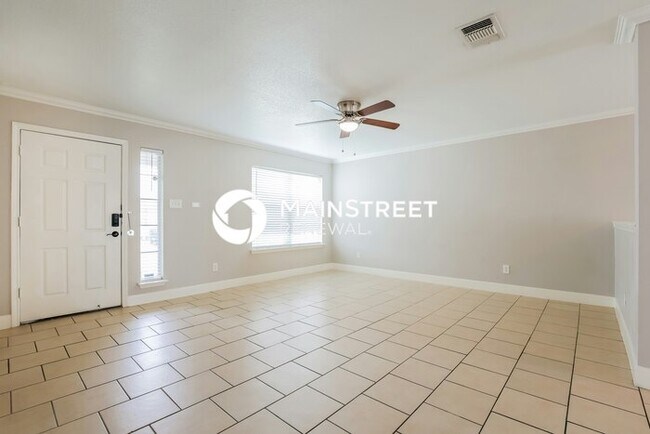 Foto del edificio - 3 Bedroom Pet-Friendly Home in CONVERSE, T...