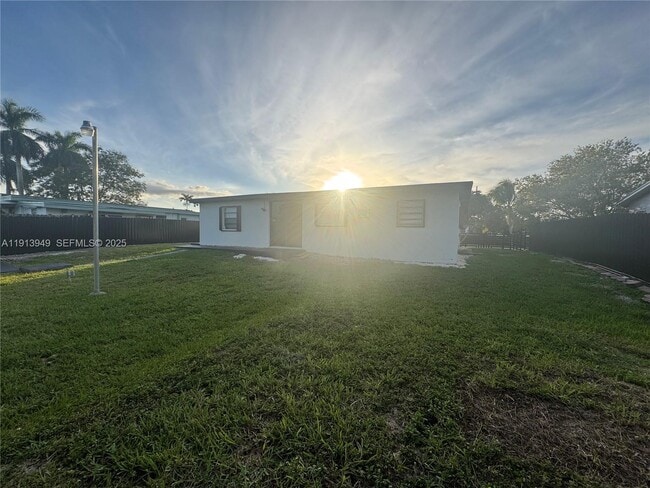 Foto del edificio - 29523 SW 144th Ct