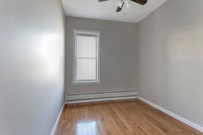 Building Photo - 30 Broadway