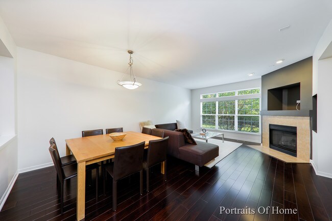Building Photo - 325 Veneto