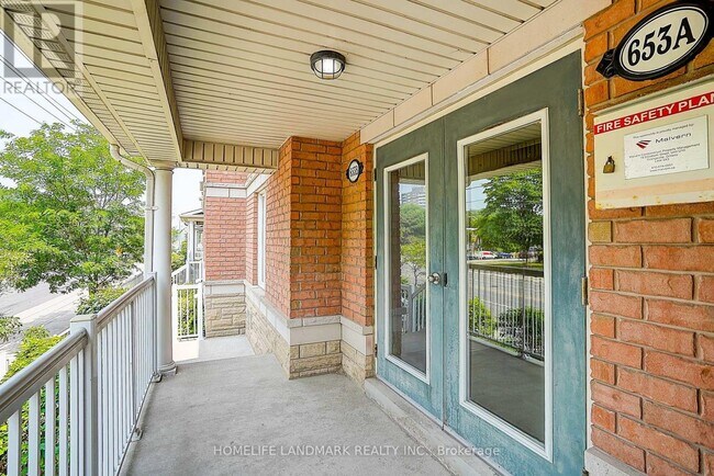 Building Photo - 653A-653A Warden Ave.