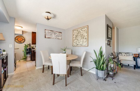 Dining room - 111 S Baybrook Dr