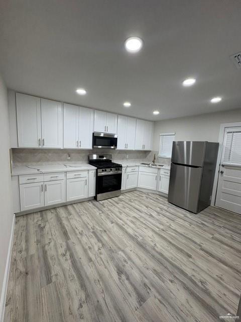 Foto del edificio - 15 Daytona Ave