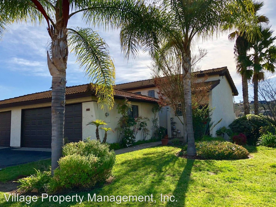 Primary Photo - 2 br, 2.5 bath House - 5460 Villas Drive