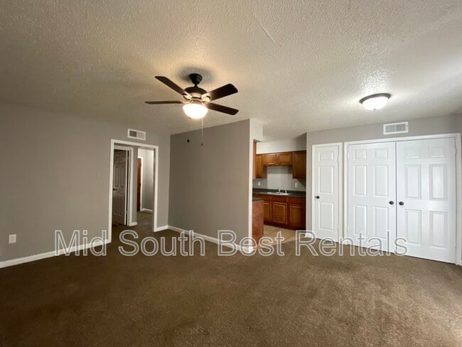 Building Photo - 4965 Shelter Cove