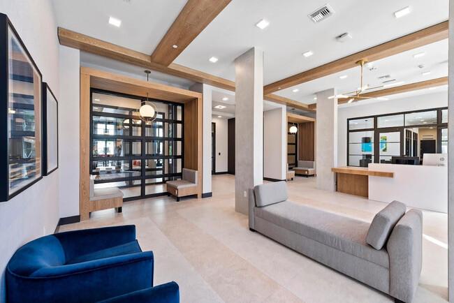Building Photo - 2203 Sole Mia Square Ln