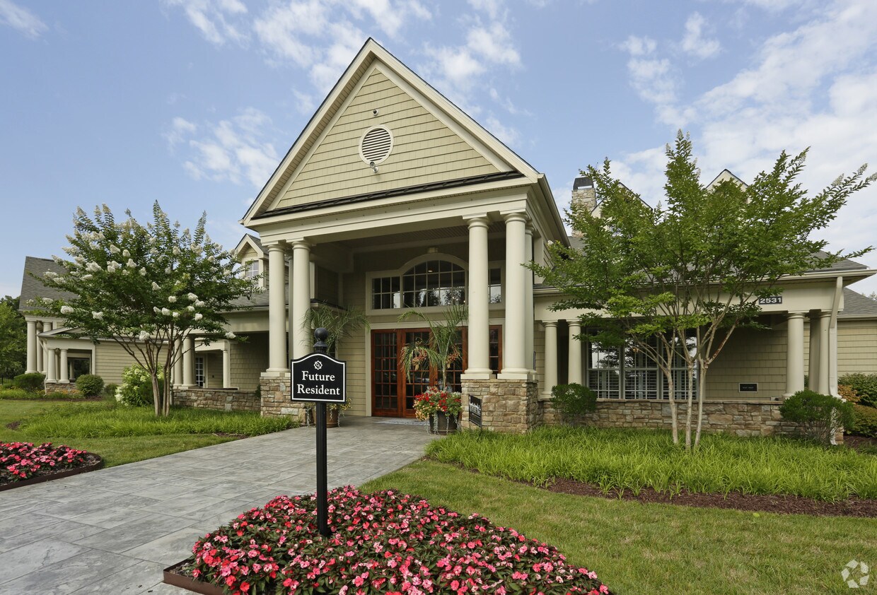 Greystone Summit Knoxville Apartments in Knoxville, TN