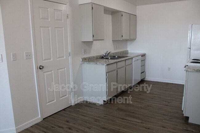 Foto del edificio - 2224 Meppen Dr