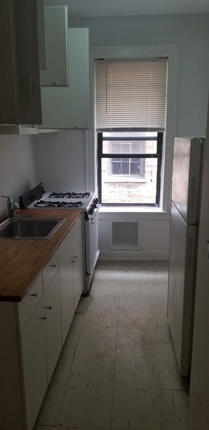 Foto principal - 11-15-15 46th Rd
